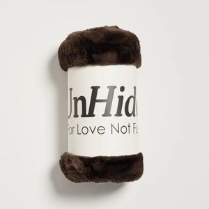 LAST ONE!!! New Unhide fur blanket 50x60 throw chocolate brown